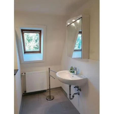 بيت للعطل Am Waldschwimmbad ألتيناو